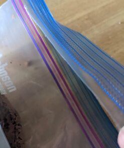 Ziploc Quart Food Storage Freezer Bags, New Stay Open Design with Stand-Up Bottom, Easy to Fill, 75 Count 39 617Oaw35YL