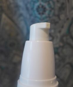 VoilaVe Vitamin C Serum For Face with Hyaluronic Acid | Brightening & Hydrating Serum | Remove Fine Lines Wrinkles & Anti-Aging Serum | Helps to Rebuild Collagen | Airless Pump | As Seen On TV- 1 Oz 37 617kKQVYwML