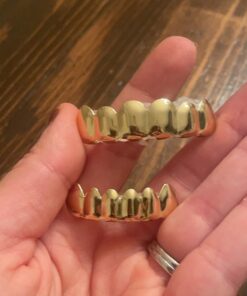 TOPGRILLZ Gold Grills for Your Teeth 18K Gold Plated Hip Hop Custom Fit Polished Teeth Grillz for Men and Women with 4 Silicon Molding Bars Rapper Costume Gold 6 Fangs 26 6182LCDZz9L