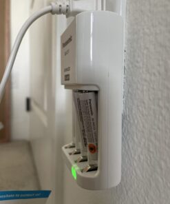 Panasonic K-KJ17MCC82A 4-Position Charger with 2 AAA & 8 AA eneloop Batteries & 2 C & 2 D Spacers 34 61AoWSYrkzL