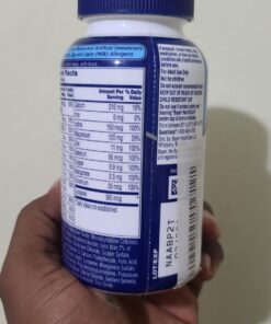 One A Day Men’s Multivitamin, Supplement Tablet with Vitamin A, Vitamin C, Vitamin D, Vitamin E and Zinc for Immune Health Support, B12, Calcium & more, 200 count Men's 200ct 27 61B2Igd1uPL