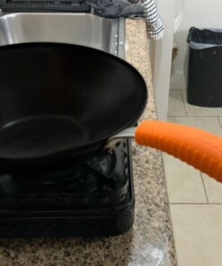 Lodge ASCRHH61 Silicone Hot Handle Holders for Carbon Steel Pans, Orange 23 61BKwpiKuQL