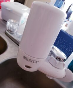 Brita Water Filter for Sink, Complete Faucet Mount Water Filtration System for Tap Water, Reduces 99% of Lead, White Faucet Mount System 49 61BLBnitmVL