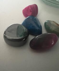 DANCING BEAR Rock, Mineral & Geodes Treasure Hunt Activity Kit (200 Pc Set) Real Shark Teeth Fossils, ID Sheet & Rock Book, STEM Rock, Mineral & Geodes Collection 51 61BWAF7aH8L