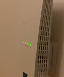 NETGEAR WiFi Mesh Range Extender EX6400 - Coverage up to 2100 sq.ft. and 35 devices with AC1900 Dual Band Wireless Signal Booster & Repeater (up to 1900Mbps speed), plus Mesh Smart Roaming AC1900 WiFi 28 61BZi094scL 1