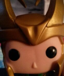 Funko POP Marvel (Bobble):  Helmet Loki Action Figure 17 61BgGLi9KyL