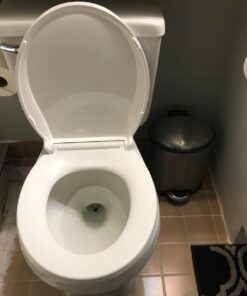 KOHLER K-4639-0 Cachet Quiet Close Toilet Seat, White, Round Non Ready Latch 51 61CofjSx L