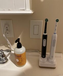 Oral-B Pro 1000 Rechargeable Electric Toothbrush, Black 1 Count (Pack of 1) 27 61D8YuPDvGL