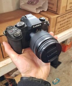 Panasonic LUMIX G85MK 4K Mirrorless Interchangeable Lens Camera Kit, 12-60mm Lens, Lexar U3 64GB Memory Card, 2 Spare Batteries, Charger, Bag and Accessory Bundle 39 61DEzIzYSKL