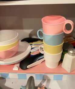 KidKraft 27-Piece Pastel Cookware Set, Plastic Dishes and Utensils for Play Kitchens, Gift for Ages 18 mo+ 38 61DFlIGasL