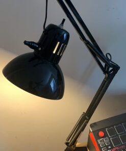 Globe Electric 56963 32" Multi-Joint Desk Lamp with Metal Clamp, Black, LED Bulb Included, On/Off Rotary Switch on Shade, Partially Adjustable Swing Arm, Home Essentials, Reading Light, Office Décor 31.5 inches 31 61Dpq7BpsNL