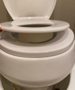 WSSROGY Elongated Toilet Seat with Built in Potty Training Seat, Magnetic Kids Seat and Cover, Slow Close, Fits both Adult and Child, Plastic, White 32 61DvUzDyW1L