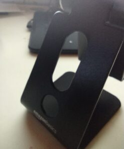 Amazon Basics Adjustable Aluminum Cell Phone Desk Stand for iPhone and Android, Black 34 61E4dZ22HUL