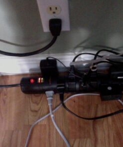 ECHOGEAR VoltSpin Surge Protector Power Strip with Rotating Outlets, Flat Plug, Long Cord, & Mounting Holes - Power Strip with Heavy Duty Surge Supression Plus Built-in Cable Management Single - Black 46 61EV0BVkUiL