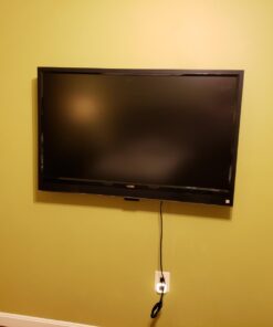 Sanus Universal Low Profile Tilt TV Wall Mount for 37" - 80" LED, LCD & Plasma TVs, Eliminates Glare with 10º of Tilt & Post-Install Adjustments - 3 Step Install - Safety Certified - MLT14-B1 31 61F3yFQUbVL