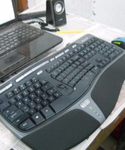 Microsoft Wired Natural Ergonomic Keyboard 4000, Retail Black 34 61FoZRbvR2L