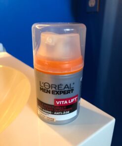 L'Oreal Paris Men Expert Vitalift Anti-Wrinkle & Firming Face Moisturizer with Pro-Retinol, 1.6 oz 1.6 Fl Oz (Pack of 1) 32 61GYBxTEGuL