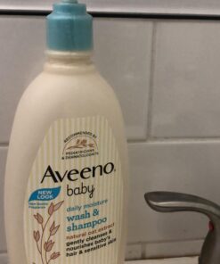 Aveeno Baby Daily Moisture Gentle Body Wash & Shampoo with Oat Extract, 2-in-1 Baby Bath Wash & Hair Shampoo, Tear- & Paraben-Free for Hair & Sensitive Skin, Lightly Scented, 18 fl. oz 28 61Gaqht7UBL 1