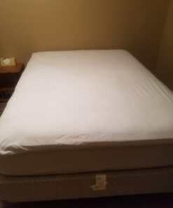 LUCID Premium Hypoallergenic 100% Waterproof Mattress Protector - Universal Fit, Cotton Terry Top, Queen , White 39 61GwXSnkNpL