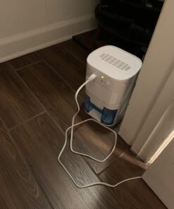 Pure Enrichment® PureDry™ Mini Dehumidifier - 27oz Compact Water Tank Eliminates 300ml/day of Excess Moisture from Closets, Bathrooms, Boats, Kitchens, and Other Small Rooms and Living Spaces 43 61Hh7w8zbpL