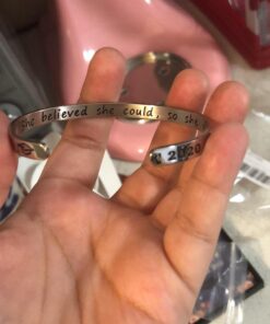 M MOOHAM Graduation Gifts for Her Him 2023, Inspirational Graduation Bracelets Class Of 2023 High School College Graduation Gifts for Her with Graduation Box " With Box -She Believed She Could So She Did 32 61HkqYrXA4L