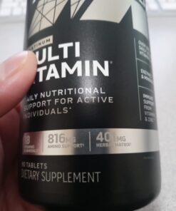 MuscleTech Platinum Multivitamin for Immune Support 18 Vitamins & Minerals Vitamins A C D E B6 B12 Daily Workout Supplements for Men 90 Ct 28 61HpWqdPAL