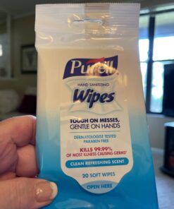 Purell Hand Sanitizing Wipes, Clean Refreshing Scent, 20 Count Travel Pack (Pack of 6) - 9124-09-EC 20 Count (Pack of 6) 26 61JAbEw5wQL