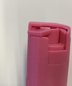 SABRE Pepper Spray, Supports National Breast Cancer Foundation, Maximum Police Strength OC Spray, Quick Release Keychain for Easy Carry and Fast Access, Finger Grip for More Accurate Aim, 25 Bursts Pink (1-Pack) 35 61JCwpnsypL