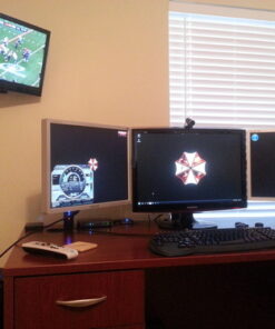 Mount-It! Triple Monitor Mount | 3 Monitor Desk Stand | Fits Three Computer Screens 19 20 21 22 23 24 Inches | C-Clamp Base | Heavy Duty Full Motion Tri Arms | VESA 75 100 Compatible up to 24 inches 57 61JJXuBbH L