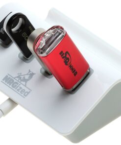 Artix M-325 USB 3.0 4-Port Portable Hub (NOT A Charger) with 2-Foot USB 3.0 Cable - 4-Port Hub with Stand (Silver) 11 61JZXVkYpUL