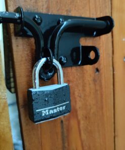 Master Lock Covered Aluminum Lock, Locker Lock with Key, Key Lock for Gym Locker, 1 Pack, 141D, Black Padlock 35 61KbsJCmHeL