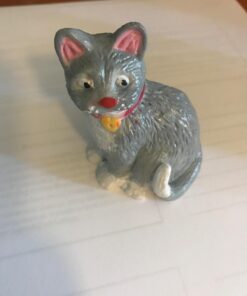 Melissa & Doug Created by Me! Pet Figurines Craft Kit (Resin Dog and Cat, 6 Paints, Paintbrush) Pets 20 61LaFssnIEL