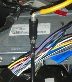 Metra 40-CR10 Chrysler/Dodge/Jeep/Ford/GM 2002-Up Car Antenna Adapter Cable Standard Packaging 17 61Lu8bRgsL