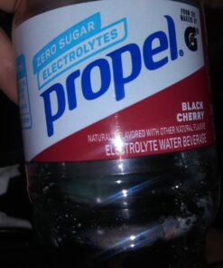 Propel Black Cherry, Zero Calorie Sports Drinking Water with Electrolytes and Vitamins C&E, 16.9 Fl Oz(Pack of 12) 22 61NEoirMTbL