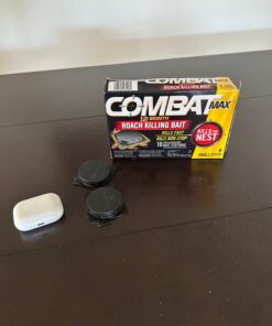 Combat Max 12 Month Roach Killing Bait, Small Roach Bait Station, Child-Resistant, 18 Count 34 61NXu4ckcsL