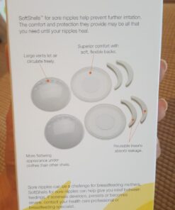 Medela SoftShells Breast Shells for Sore Nipples for Pumping or Breastfeeding, Discreet Breast Shells, Flexible and Easy to Wear, Made Without BPA 19 61OODWXvD3L