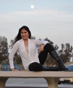 Nikon D3200 24.2 MP CMOS Digital SLR with 18-55mm f/3.5-5.6 Auto Focus-S DX VR NIKKOR Zoom Lens (Black) (OLD MODEL) Black w/ 18-55mm Base 48 61OZ5IOb7XL