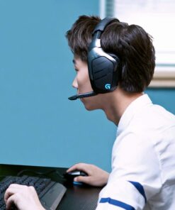 Logitech G933 Artemis Spectrum – Wireless RGB 7.1 Dolby and DTS Headphone Surround Sound Gaming Headset – PC, PS4, Xbox One, Switch, and Mobile Compatible – Advanced Audio Drivers – Black 36 61OcFwn dL