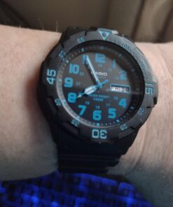 Casio Unisex MRW200H-2BV Neo-Display Black Watch with Resin Band 29 61P38FdH0fL