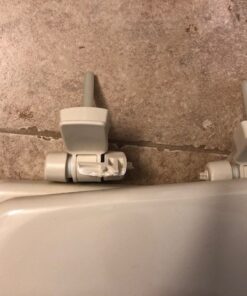 MAYFAIR 883SLOWA 000 Toilet Seat with Built-in Potty Training Seat will Reduce Clutter, Slow Close and Never Loosen, ROUND, Durable Enameled Wood/Long Lasting Plastic, White 39 61PSCTFzQgL