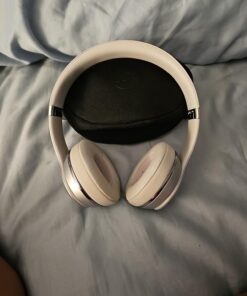 Beats Solo3 Wireless On-Ear Headphones - Apple W1 Headphone Chip, Class 1 Bluetooth, 40 Hours of Listening Time, Built-in Microphone - Silver (Latest Model) Without AppleCare+ 34 61PyogNm9L