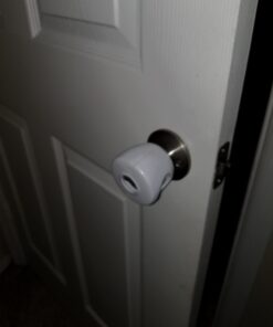 Door Knob Covers - 4 Pack - Child Safety Cover - Child Proof Doors - Jool Baby 52 61Q0zbTmcGL