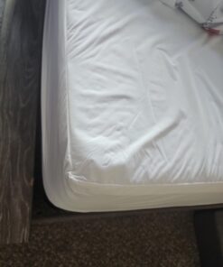 Utopia Bedding Premium Zippered Mattress Encasement (Fits 10 Inches Mattress, Queen) - Waterproof and Bed Bug Proof Mattress Protector - Six-Sided Mattress Cover 10" Deep 31 61QXi9iVUzL