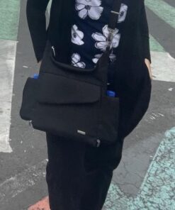 Travelon Women's Anti-Theft Classic Messenger Bag, Black, One Size 29 61QYghG5KWL