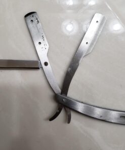 Equinox Professional Straight Edge Razor with 100 Single Derby Blades 100% Stainless Steel Razor and Blades - Close Shaving Men's Manual Shaver - Disposable Blades -Barber Straight Razor Kit - Silver Steel Razor W/ 100 Derby Blades 52 61QiuFP1qWL