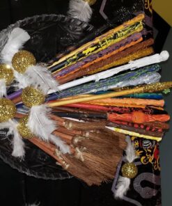 Witch Broom Pens for Halloween 24 Pack - Party Favors and Classroom Giveaways 32 61Qp5sYXDaL