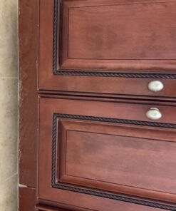 RamPro Furniture Markers Touch up, 12 Piece Furniture and Wood Floor Markers and Crayons Repair Kit - 6 Felt Tip Wood Markers, 6 Wax Crayons in Black, Maple, Oak, Cherry, Walnut and Mahogany Set of 12 42 61R2nQsB0mL