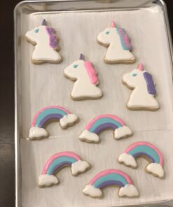 Cookie Cutter Kingdom, 12 inch 100 count Tipless Piping Bags Disposable Piping Bags for Piping Icing, Cake Decorating, Pastries and More - 12 inch - 100 Pack 12 inch (100 Pack) 12 61RnvKPp7gL