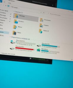 Samsung 970 EVO Plus SSD 2TB NVMe M.2 Internal Solid State Hard Drive, V-NAND Technology, Storage and Memory Expansion for Gaming, Graphics w/ Heat Control, Max Speed, MZ-V7S2T0B/AM 35 61SDYSGE0NL