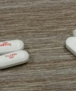 Tylenol Extra Strength Caplets with 500 mg Acetaminophen Pain Reliever Fever Reducer ct, no Flavour, 100 Count 100 Count (Pack of 1) 72 61SG4yTcTjL